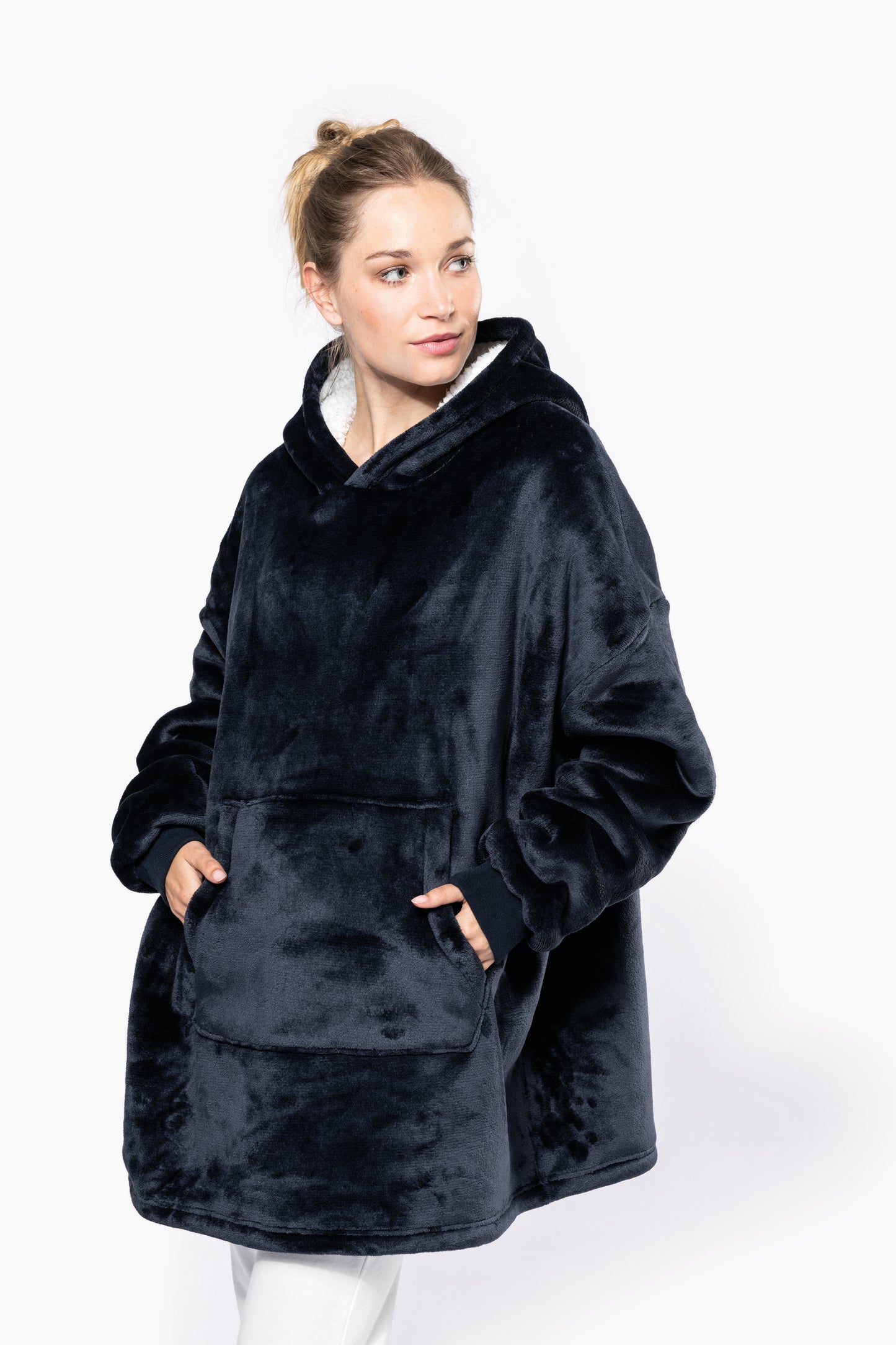 K410 - Plaid poncho
